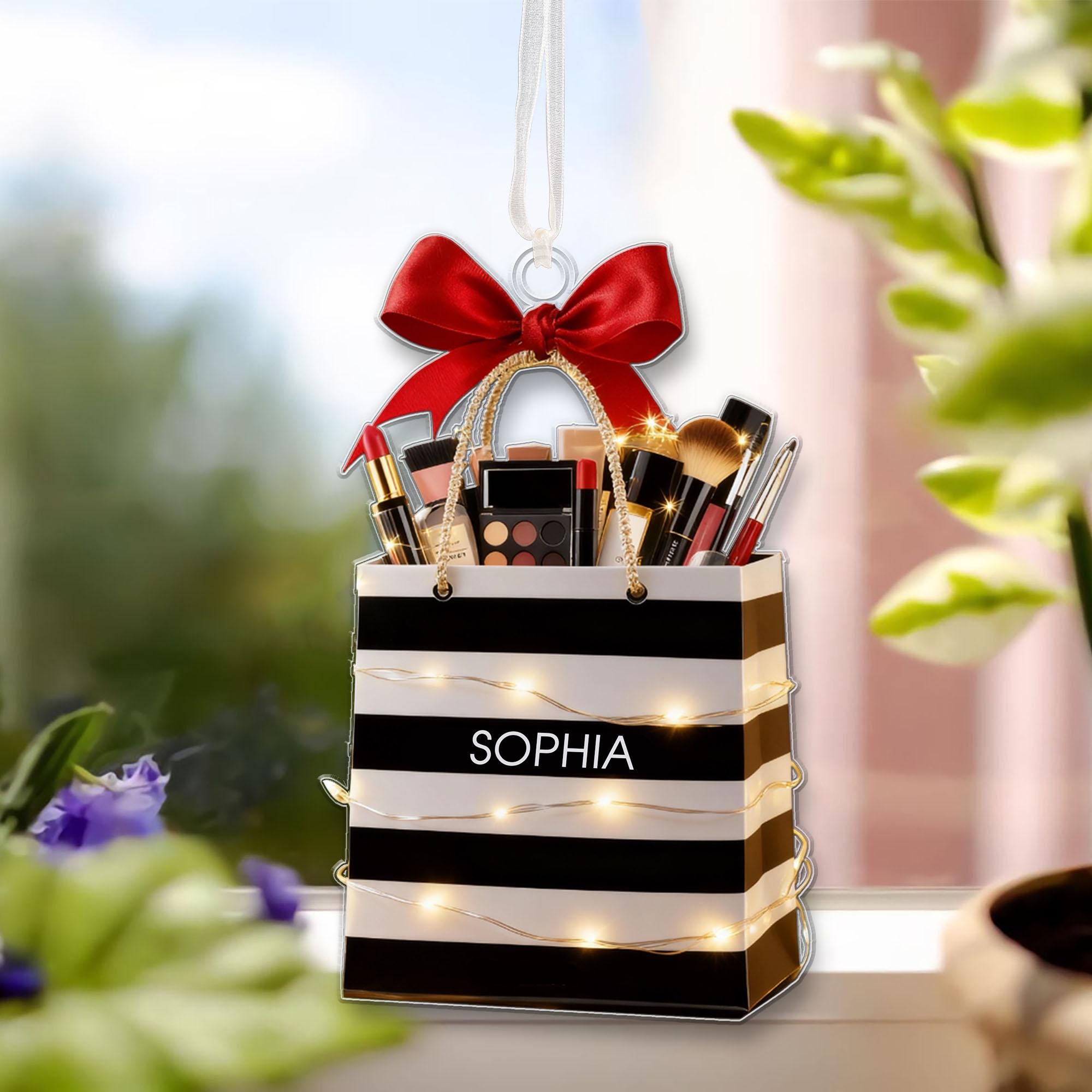 Custom Makeup Ornament with Name, Personalized Beauty Brush Christmas Tree Decoration – Special Gift for Makeup Lovers, Her