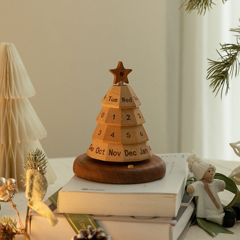 Wooden Christmas Tree Perpetual Calendar – Rotating Holiday Décor