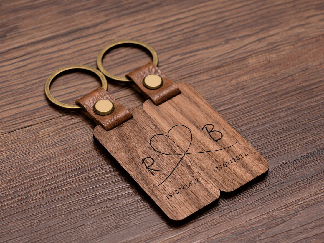Personalised Wood Couple Keychain, Engraved Keyrings for Couple, Gift For Boyfriend or Husband