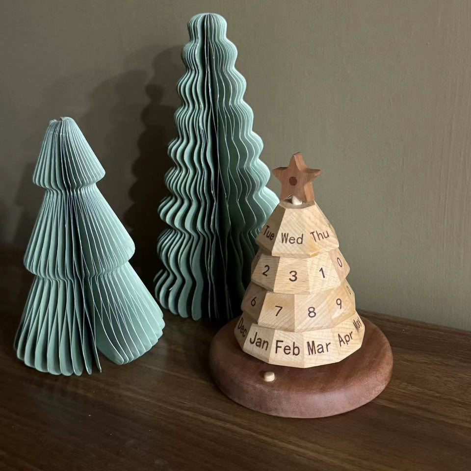 Wooden Christmas Tree Perpetual Calendar – Rotating Holiday Décor